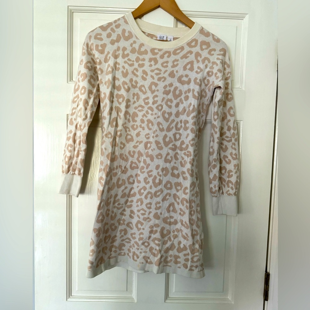 GAP girls size L (10) animal print sweater dress.